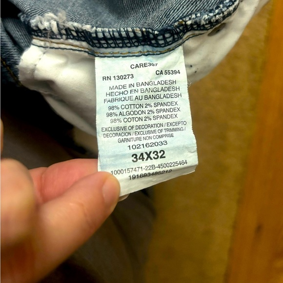 Lee Jeans For Men. Strait Taper. Size 34x32 - Picture 4 of 4